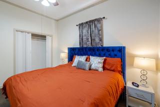 Charming 3BR Historic Home on Mardi Gras Route - 6