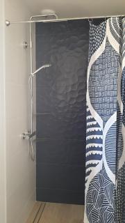 Chambre double meublée lit King size - 5