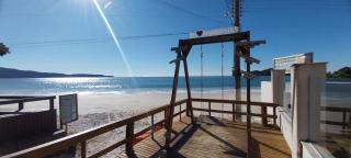 Casa No Centro De Bombinhas Próximo a Praia e Comércio em Geral - Bombinhas - 2