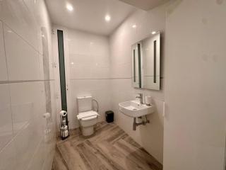 The Cube - Designer finished studio By SF Homes - 9