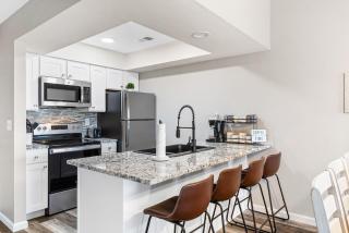 Table Rock Retreat - 1