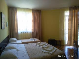 Central Plaza Apartment - 1