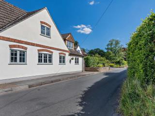 2 Bed in Blandford Forum 95140 - Winterborne Stickland - 9