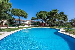 Beautiful 2BR APT with Terrace, Garden & Pool - Marbella - 7