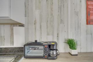 Pet-Friendly Picayune Tiny Home Near Space Center! - 6