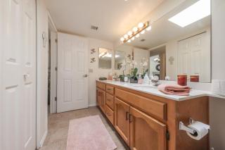 Charming Foothills Condo - Tucson - 3