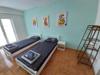 Spacious Hostel Rooms - Escópia - 5