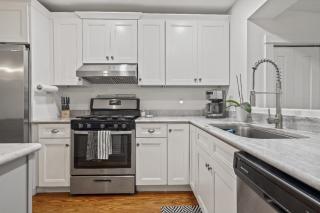 Palms and Porches Paradise - 1