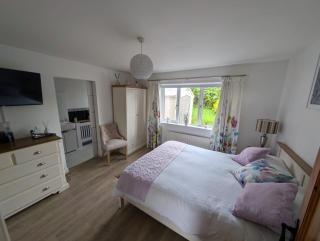 Majestic Cavan Burren, 4 Bedroom, Dream Holiday Home - - 6