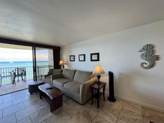 Luxury Oceanfront Turtles Sunsets - indigomaui - - Kahana - 7