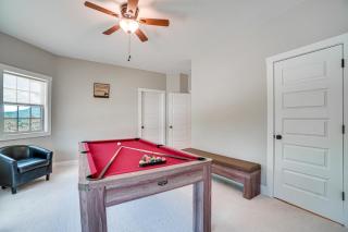 Hot Tub and EV Charger Helen Getaway with Views! - Helen - 3