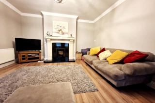 Your Galway Home - Four Bed with Parking! - 5