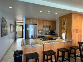 Tropical Hawaiian Oceanfront - indigomaui - KR210 - Kahana - 6