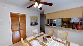 Valley Condo 126 - Creekside - WiFi - Hot Tub - Fireplace - Washer - Dryer - Playground - Red River - 3