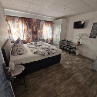 BoardingHouse Sinsheim zentral am Burgplatz - Sinsheim - 7
