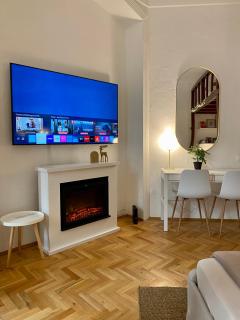 Romantic city centre flat - Alexandra Apartment - 1