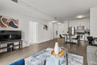 Luxury Apt In Harbor Point with Balcony - PM-678 - Stamford - 0