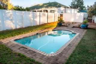 Karoo Ouberg Guest Lodge - Middelburg - 3