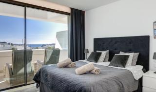 Exclusive sea view townhouse with private plunge pool in La Valvega, La Cala de Mijas - La Cala de Mijas - 8