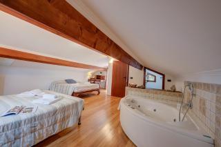 Villa Monte Enrico - Pool And Whirlpool - Happy Rentals - Camporosso - 2