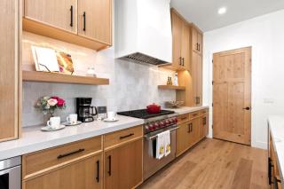 KBM Resorts: Elegant Decor Walk to Cabriolet Free Canyon Village Shuttle - Park City - 9