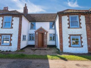 Beach Cottage - Holt - 9