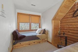 Awesome Log Cabin in Massanutten Resort - McGaheysville - 7