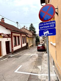 Stylish Central Sarajevo Apartment, Free Parking & WiFi - Sarajevo - 5