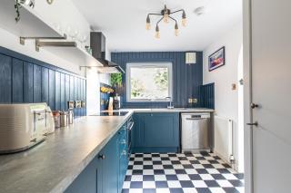 Lachie's Townhouse - 2