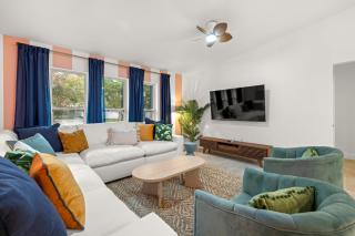 Epic Indoor Slide Pool&Hot Tub Mini Golf Fire Pit - 2