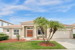 Upstay - Waterside Home with Pool and Hot Tub - Kissimmee - 3