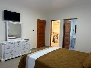 LUXURY APARTAMENTO EN BOCA CHICA cerca Aeropuerto - Santo Domingo - 1