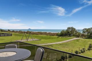 Black Bach- Beachfront Paradise Retreat - Opotiki - 3