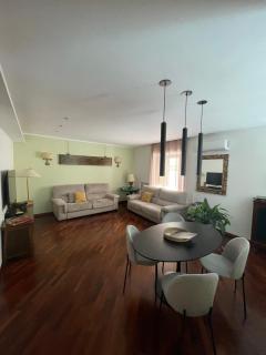 Re Gallo Luxury apartment Plebiscito in Via Chiaia - Napels - 8