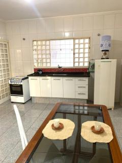 Casa espaçosa em americana - 0