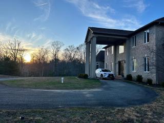 Luxury Mansion near WashingtonDC BnB - - 8
