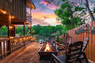 New Riverfront Stunning Views Fire Pit! - New Braunfels - 2
