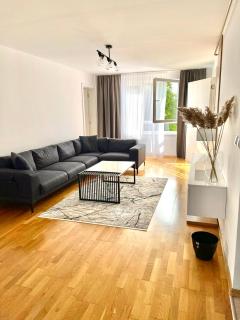 Nice and spacious modern Apartment A3 free parking - Sarajevo - 0