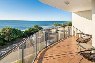Ocean Front Views with Rooftop Terrace - 1