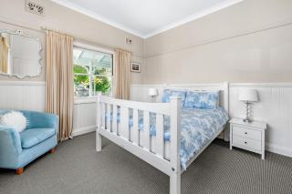 Blue Pearl - Old Bar Holiday Rentals - 2