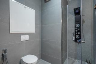Luxury Penthouse w Garage - Budapest Centre - Budapest - 4