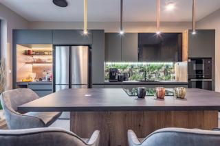 Luxury Penthouse w Garage - Budapest Centre - Budapest - 3