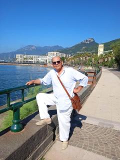 Ultra central Salerno vicino alla Stazione e il mare - Salerno - 3