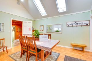 Centrally Located Retreat Near Chautauqua Lake - Bemus Point - 7