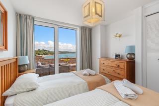 Captains View - Sea and Harbour Views Parking - Saundersfoot - 7