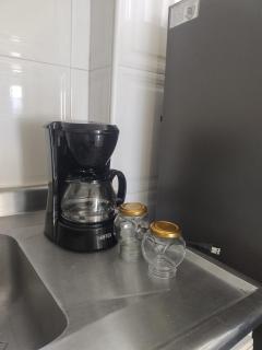 Apartaestudio Cómodo, bonito y tranquilo - 4