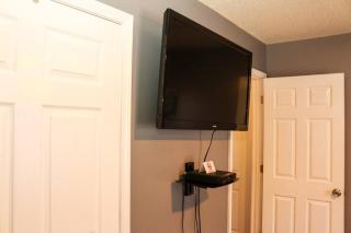 2 Rooms Private Entry No Shared Spaces By Downtown - 4