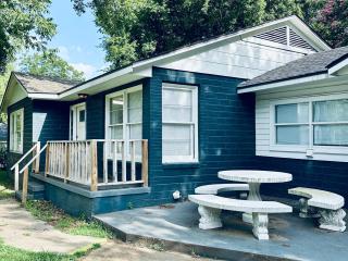 The Casino Cottage - Durant - 8