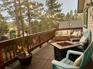 The Cozy Bear Chalet - Sugarloaf - 7