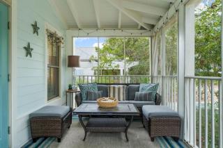 Steps to Public & Private Beach in Seacrest FL 30A, Pool, Bikes, Gear, and More! - Seacrest - 5